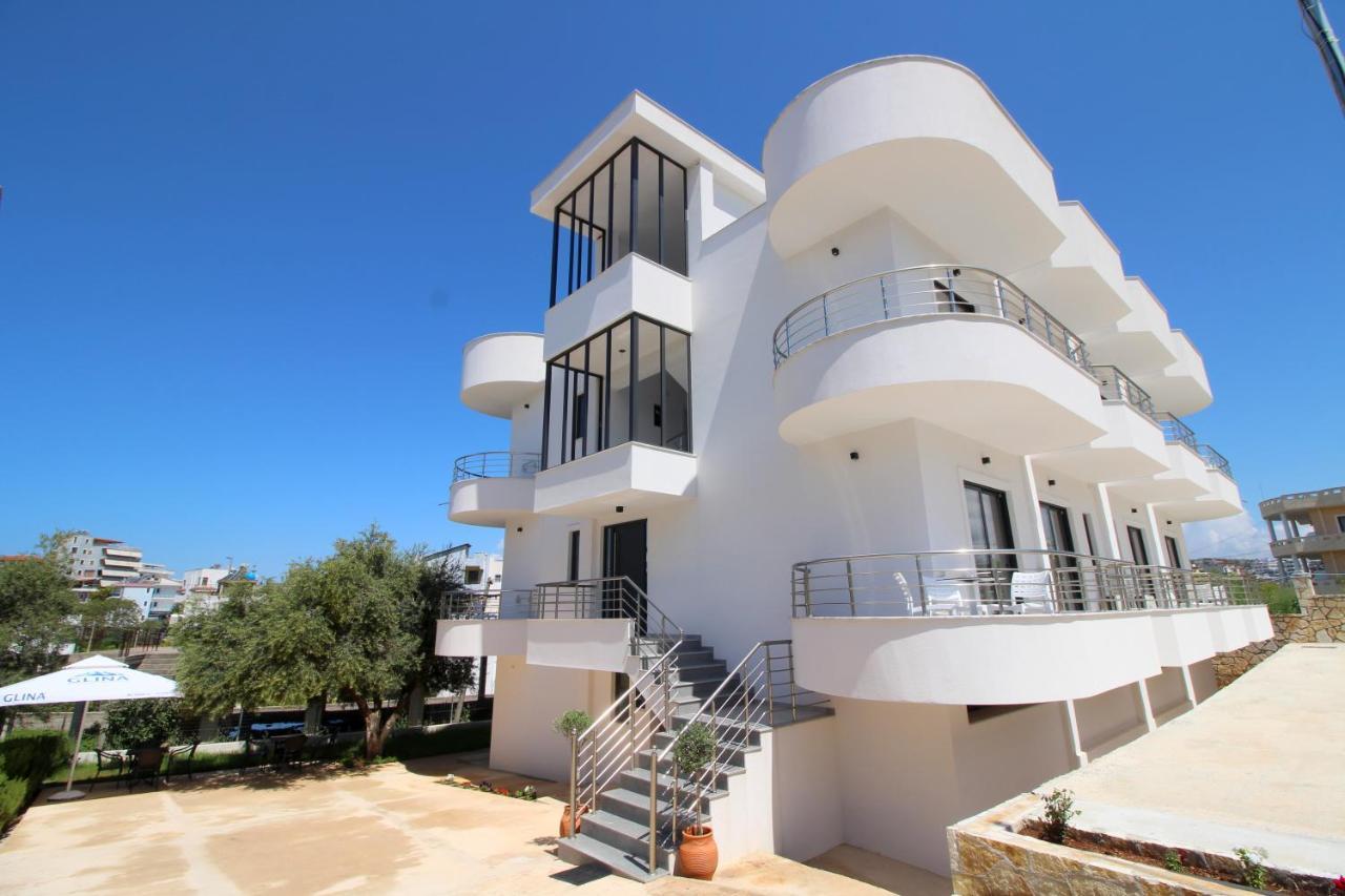 J&B Hotel Ksamil Buitenkant foto
